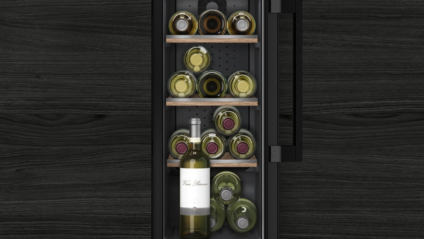 Siemens Weinkühlschrank mit Glastür, 82x30cm, iQ500 KU20WVHF0